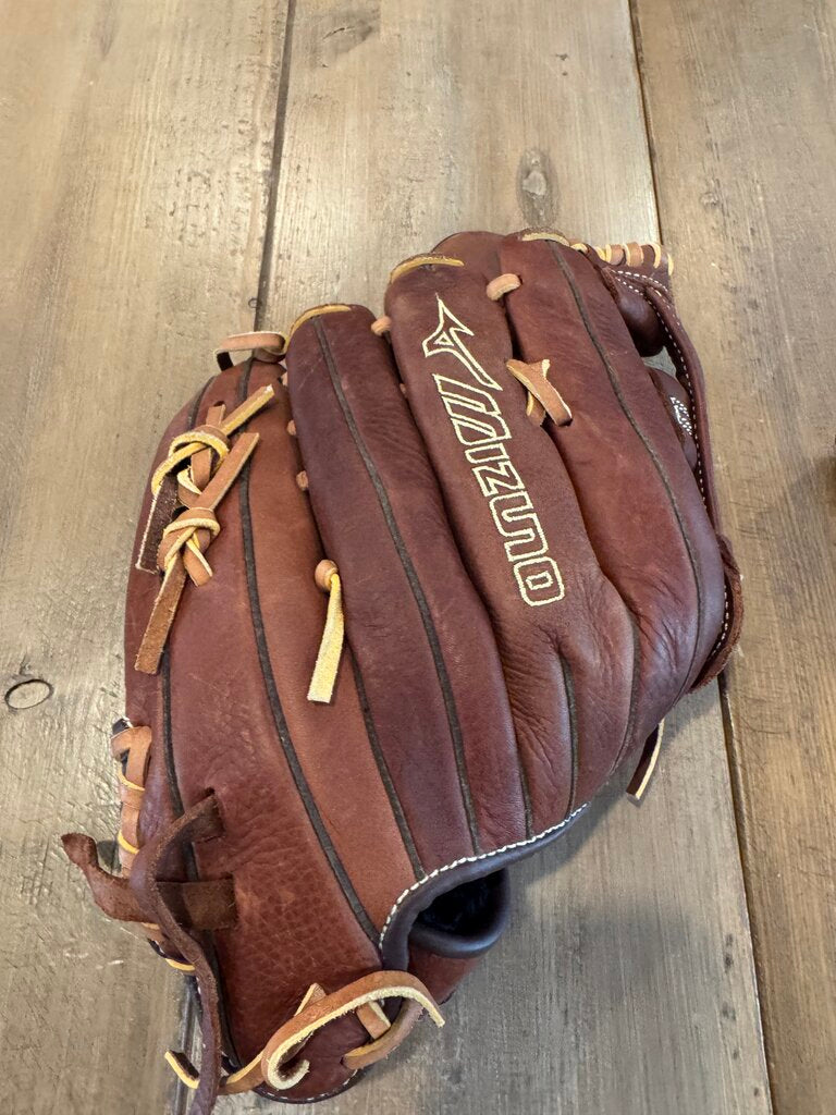13" Mizuno MVP Softball Glove