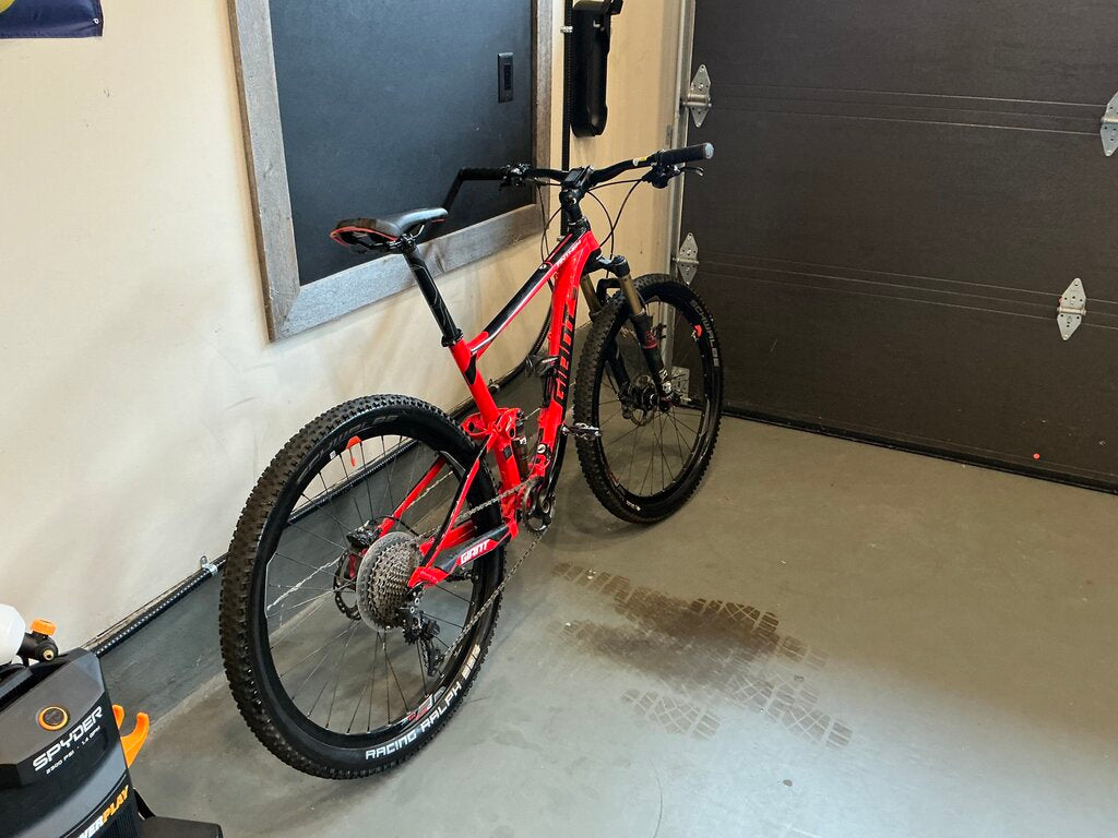 2016 Giant Anthem 27.5 Medium